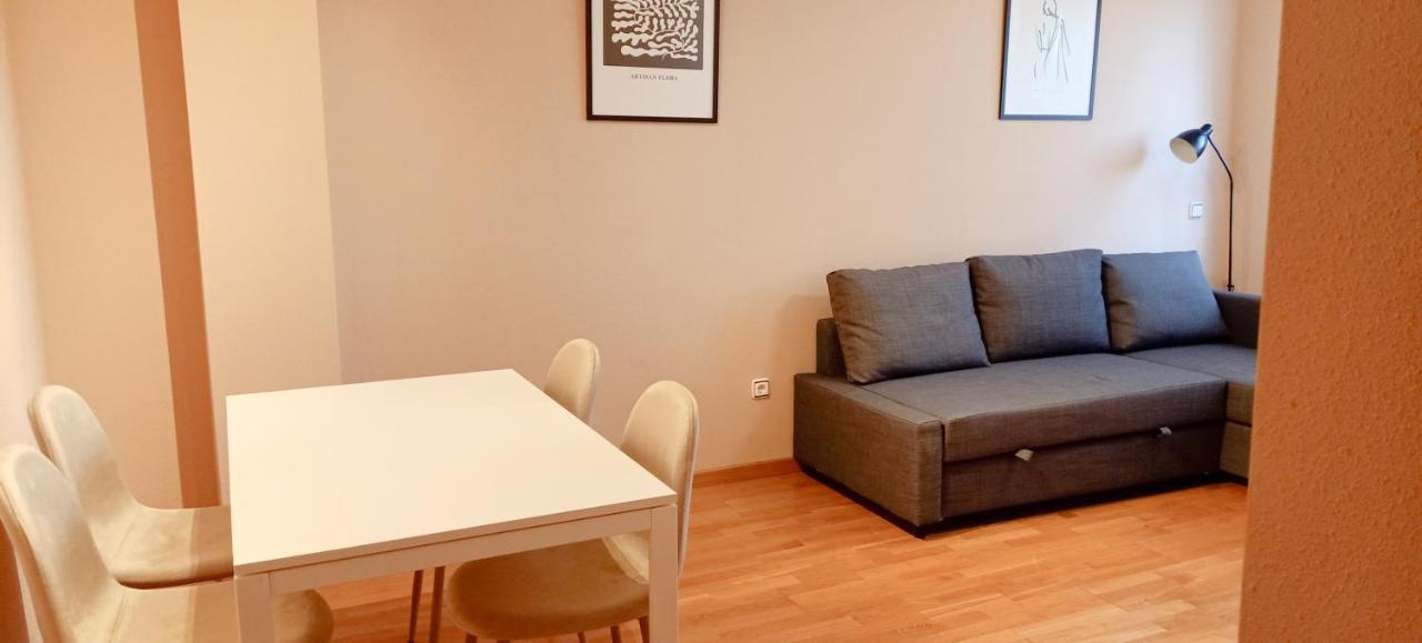 El Jardin De Astros Apartment Salamanca Luaran gambar